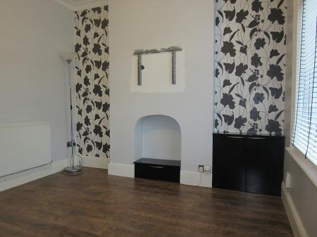 2 bedroom Terraced House to let in Harrowby Street, Littleworth, Stafford, ST16