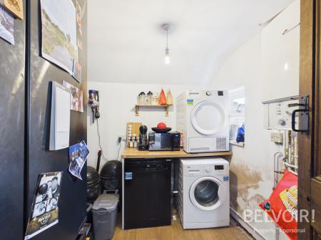2 bedroom Terraced House for sale in Victoria Street, Stone, ST15