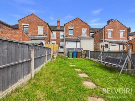 2 bedroom Terraced House for sale in Victoria Street, Stone, ST15