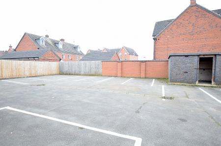 1 bedroom Flat to let in Marston Road, Stafford, ST16