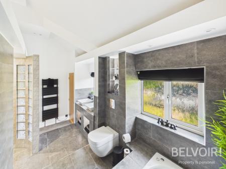 4 bedroom Semi-detached house for sale in Eleanor Place, Westlands, Newcastle Under Lyme, ST5