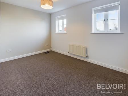 3 bedroom Town house to let in Swansmoor Drive, Hixon, ST18