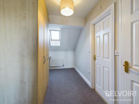 3 bedroom Town house to let in Swansmoor Drive, Hixon, ST18