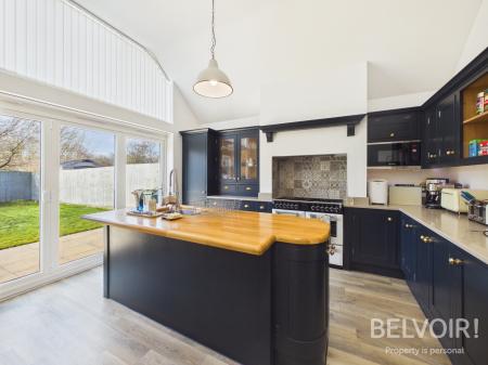 3 bedroom Bungalow for sale in Tenby Drive, Stafford, ST16