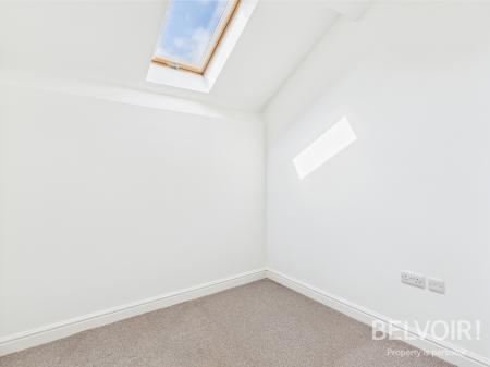 1 bedroom Flat to let in Marston Road, Stafford, ST16