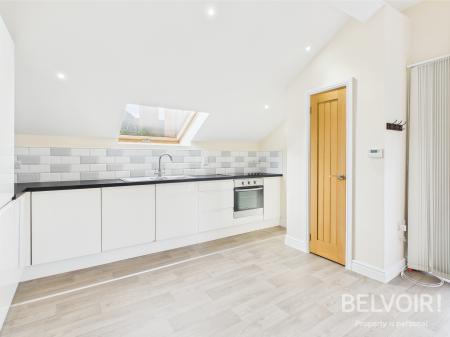 1 bedroom Flat to let in Marston Road, Stafford, ST16