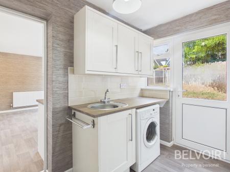 4 bedroom Detached house to let in Rambleford Way, Parkside, Stafford, ST16