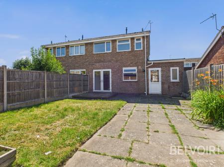4 bedroom Semi-detached house to let in Somervale, Wildwood, Stafford, ST17