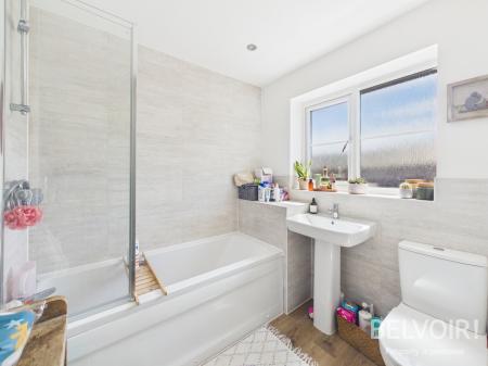 3 bedroom Detached house for sale in Upnor Way, Stafford, ST16