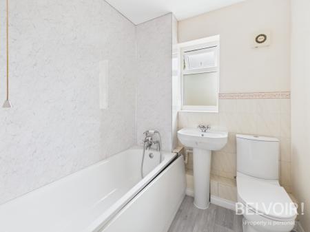 3 bedroom Semi-detached house to let in The Ridgeway, Doxey, Stafford, ST16