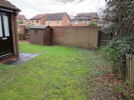 1 bedroom Terraced House to let in Brambling Close, Uttoxeter, ST14