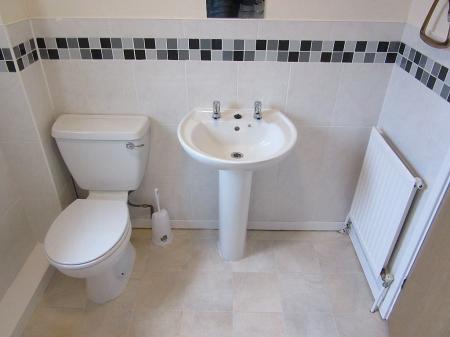 1 bedroom Terraced House to let in Brambling Close, Uttoxeter, ST14