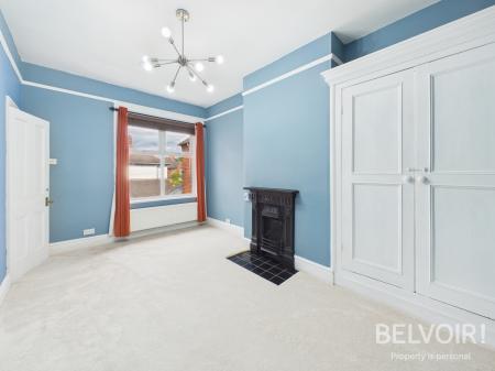 4 bedroom Town house for sale in Princes Road, Stoke On Trent, ST4