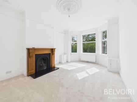 4 bedroom Town house for sale in Princes Road, Stoke On Trent, ST4