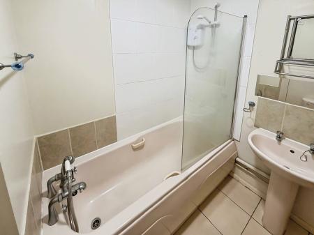 1 bedroom Flat to let in Church Walk, Bourne, PE10