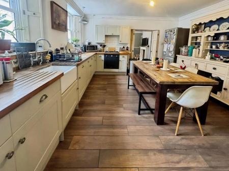 2 bedroom Character Property for sale in Scotgate, Stamford, PE9