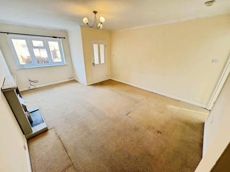 2 bedroom Terraced House to let in Holland Close, Bourne, PE10