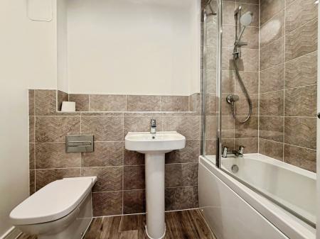 2 bedroom End of terrace house to let in Massingham Place, Elsea Park, Bourne, PE10