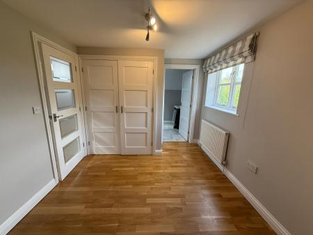 1 bedroom Flat to let in Stamford Rd, Toft, PE10