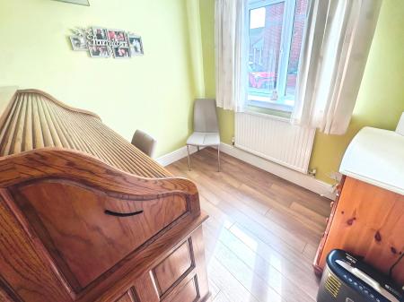 4 bedroom Detached house for sale in Violet Close, Morton, PE10