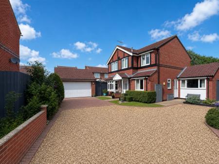 Violet Close, Morton, PE10