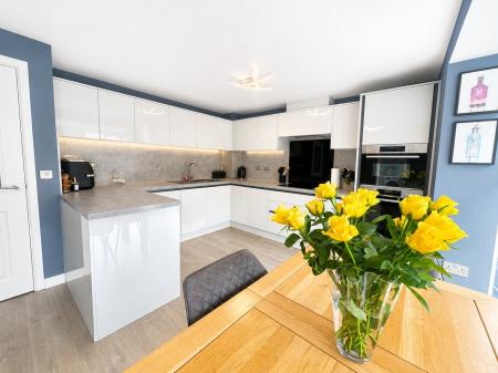 4 bedroom Detached house for sale in Great Leighs, Bourne, PE10