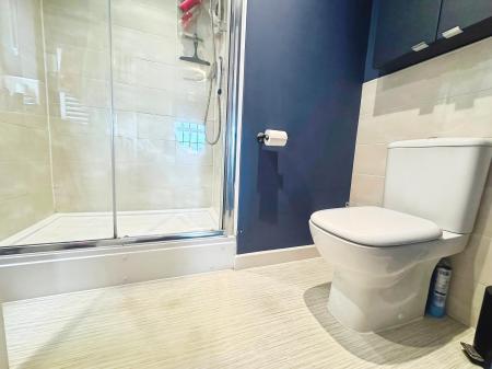 4 bedroom Detached house for sale in Great Leighs, Bourne, PE10