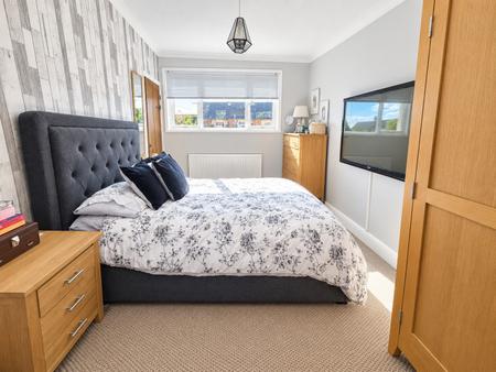 3 bedroom Semi-detached house for sale in Radcliffe Road,, Stamford, PE9