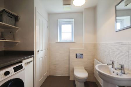 3 bedroom Detached house for sale in Roebuck Road, Bishopton, Stratford-upon-Avon, CV37