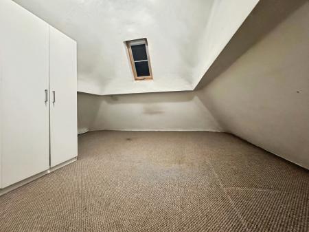 1 bedroom Studio flat to let in Gorsty Hill Road, Halesowen, B65