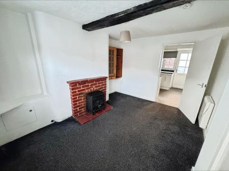 1 bedroom Terraced House to let in Birmingham Road, Stratford-upon-Avon, CV37