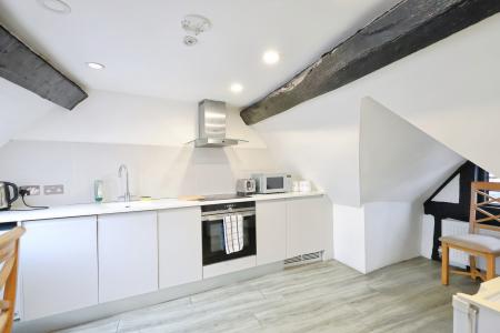 High Street, Central, Stratford-upon-Avon, CV37