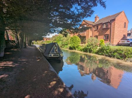 1 bedroom Flat for sale in Bancroft Place, Stratford-upon-Avon, CV37