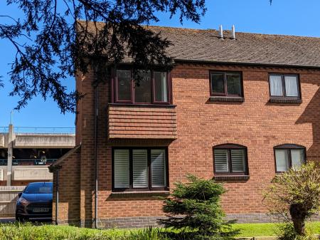 1 bedroom Flat for sale in Bancroft Place, Stratford-upon-Avon, CV37