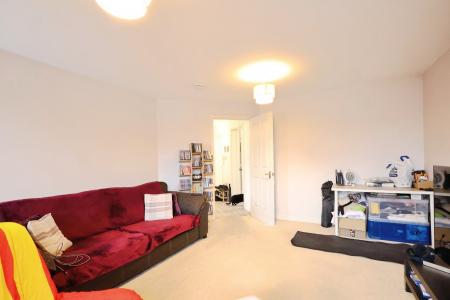 2 bedroom Flat for sale in Corelli Close, Stratford-upon-Avon, CV37