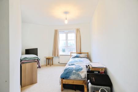 2 bedroom Flat for sale in Corelli Close, Stratford-upon-Avon, CV37