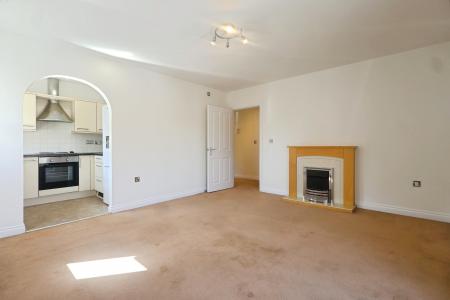 1 bedroom Flat for sale in Cordelia Close, Stratford-upon-Avon, CV37