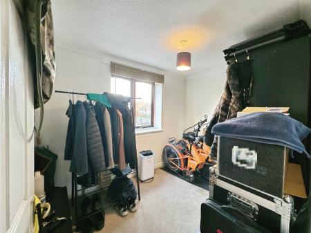 2 bedroom Flat to let in De Vere Court, Stratford-upon-Avon, CV37