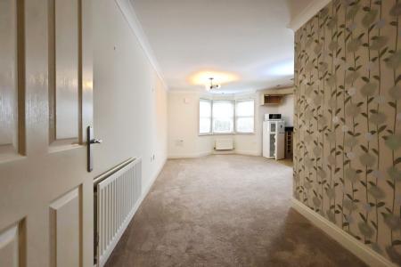 1 bedroom Flat to let in 121 Shipston Road, Central, Stratford-upon-Avon, CV37