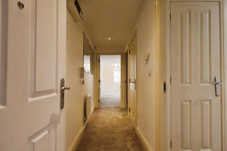 1 bedroom Flat to let in 121 Shipston Road, Central, Stratford-upon-Avon, CV37