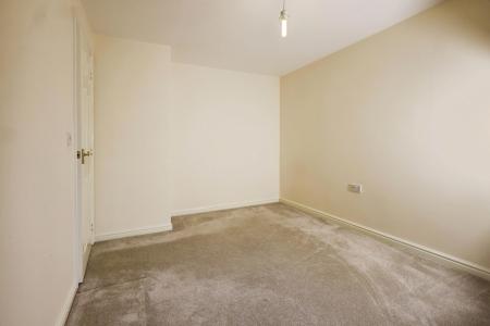 4 bedroom Semi-detached house to let in Addison Drive, Stratford-upon-Avon, CV37