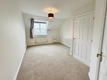 2 bedroom Flat to let in Birmingham Road, Stratford-upon-Avon, CV37