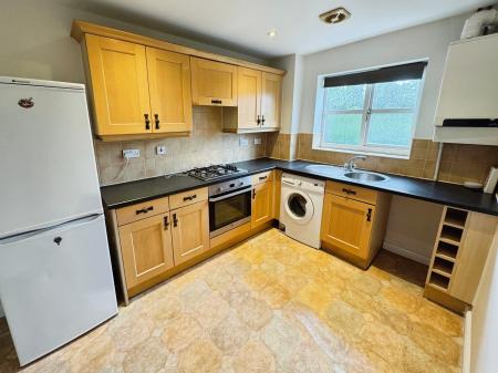 2 bedroom Flat to let in Birmingham Road, Stratford-upon-Avon, CV37