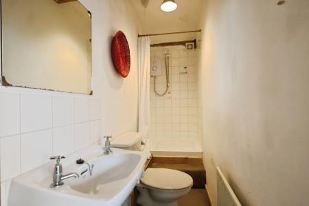 2 bedroom Terraced House to let in Chapel Street, Wellesbourne, CV35