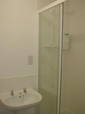 2 bedroom Flat to let in Huxley Court, Stratford-upon-Avon, CV37