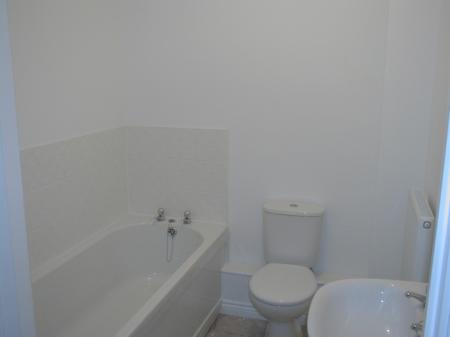 2 bedroom Flat to let in Huxley Court, Stratford-upon-Avon, CV37