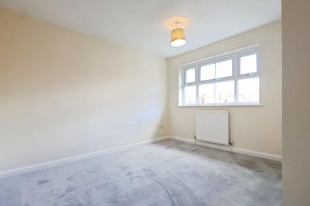 4 bedroom Detached house for sale in Pheasant Close, Stratford-upon-Avon, CV37