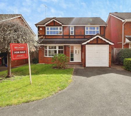 4 bedroom Detached house for sale in Pheasant Close, Stratford-upon-Avon, CV37