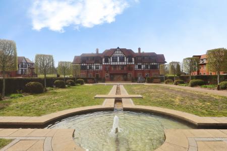 3 bedroom Retirement property for sale in Great Alne Park, Alcester, B49