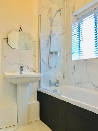 1 bedroom Flat to let in Bull Street, Stratford-upon-Avon, CV37